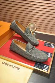 Picture of Louis Vuitton Shoes _SKULVsz38-44mnf0312911973